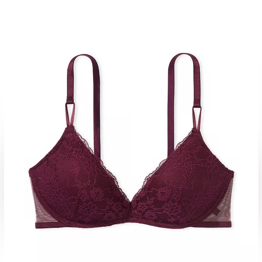 New/never worn plum Victoria’s secret push up bra
